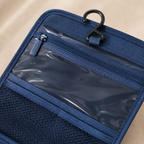 Trousse de toilette homme à suspendre - Gain de Place