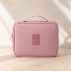 Trousse de toilette suspendue - Gain de Place Assuré